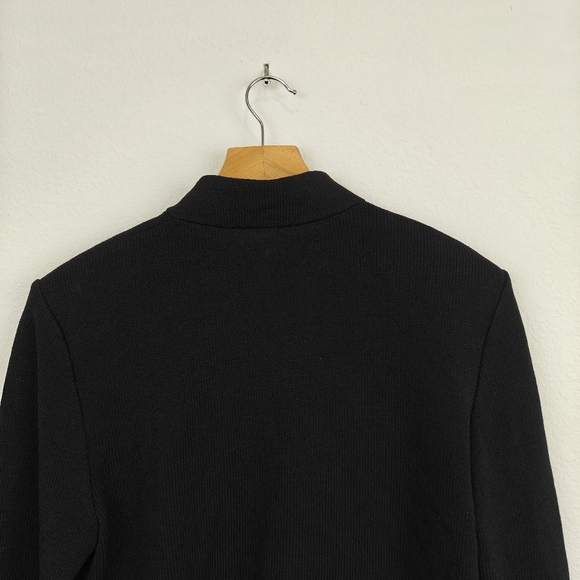 St. John Basics Mock Neck Button Up Padded Knit Cartigan Logo Buttons Size 6 - Picture 9 of 10